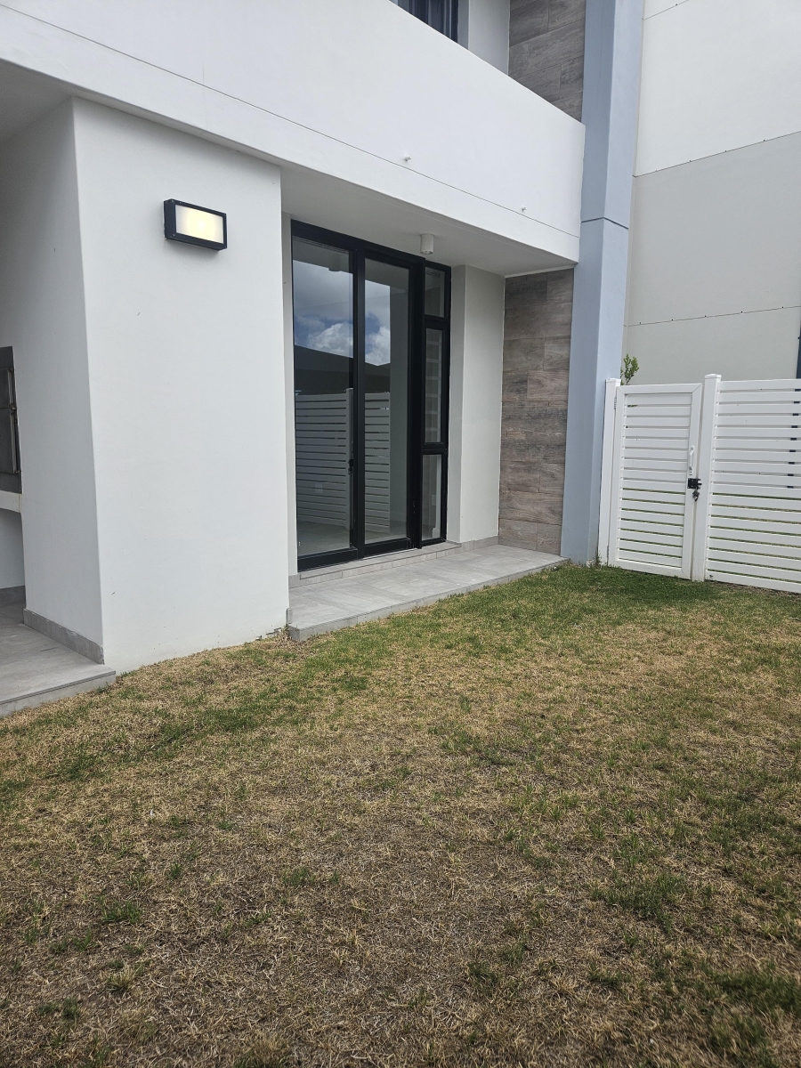 To Let 3 Bedroom Property for Rent in Summerstrand Eastern Cape